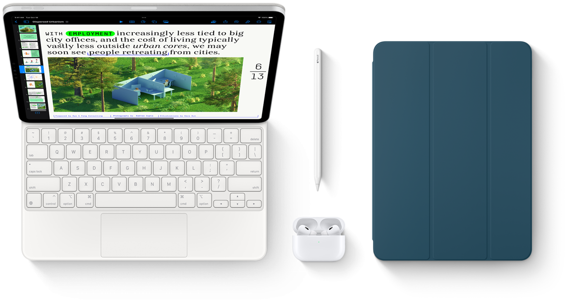 Smart Keyboard Folio, Apple Pencil, AirPods Pro e capa em azul‑marinho para iPad