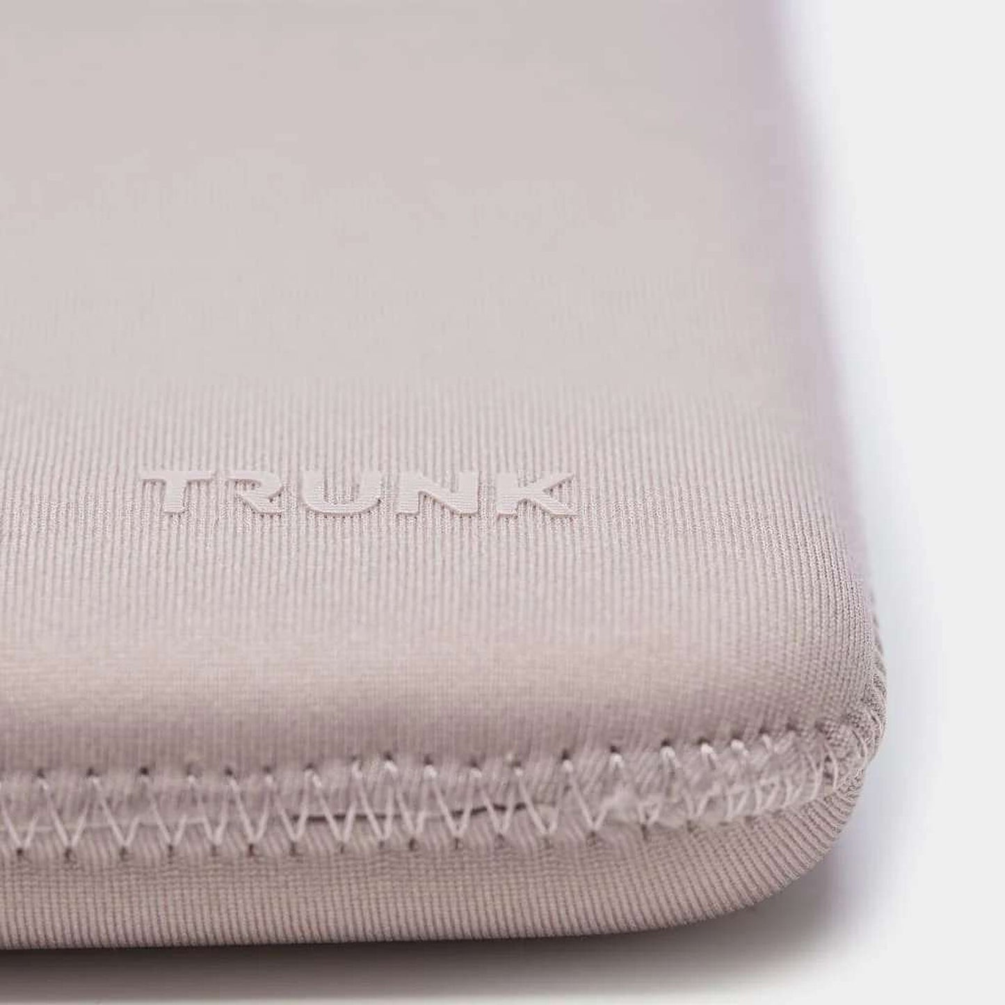 Sleeve Trunk 13P MacBook Pro & Air (2022) Warm Rose