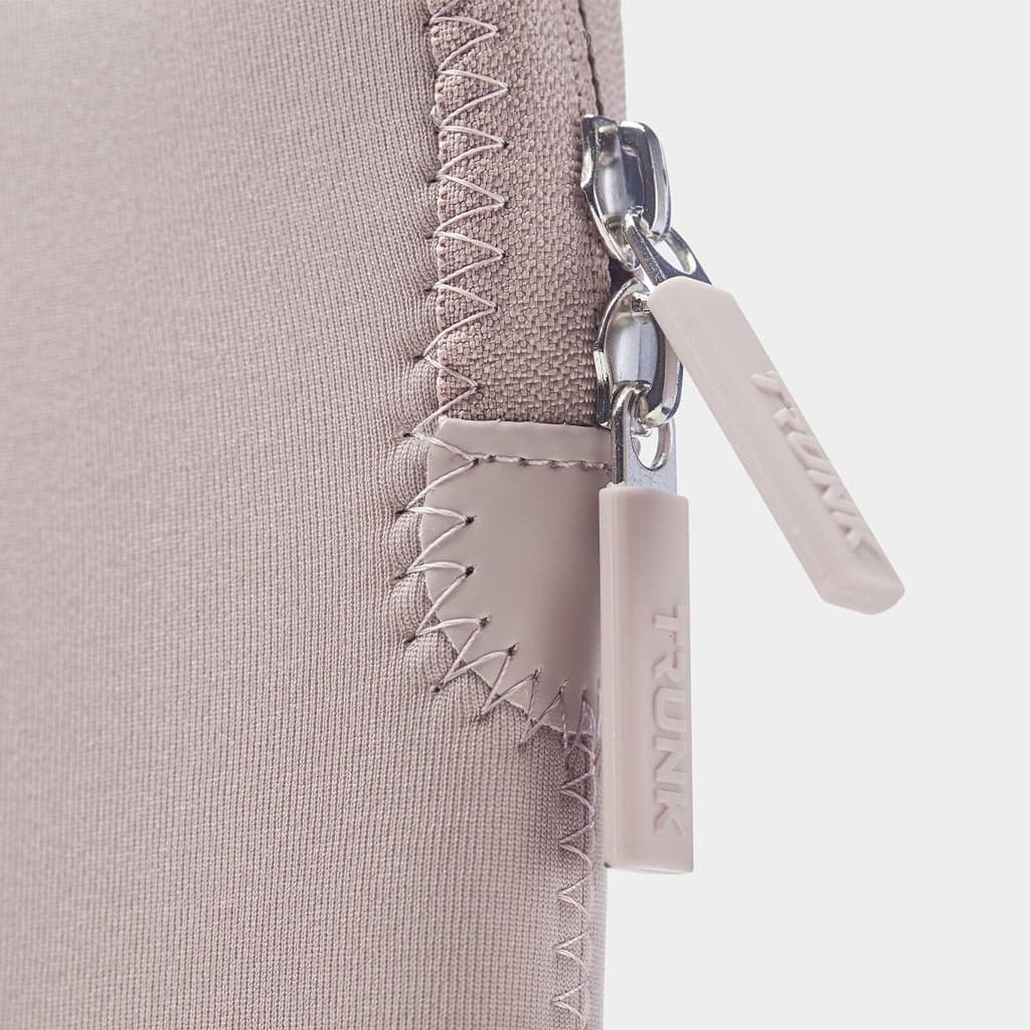 Sleeve Trunk 13P MacBook Pro & Air (2022) Warm Rose