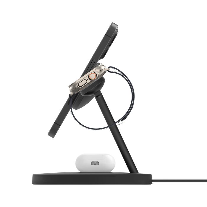 Belkin BoostCharge Pro 3-in-1 Wireless Charging Stand with Qi2 15W Black