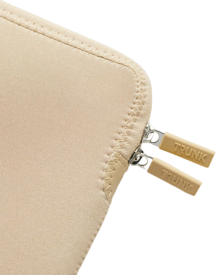 Sleeve Trunk MacBook Pro 13 e MacBook Air (2022) - Dourado