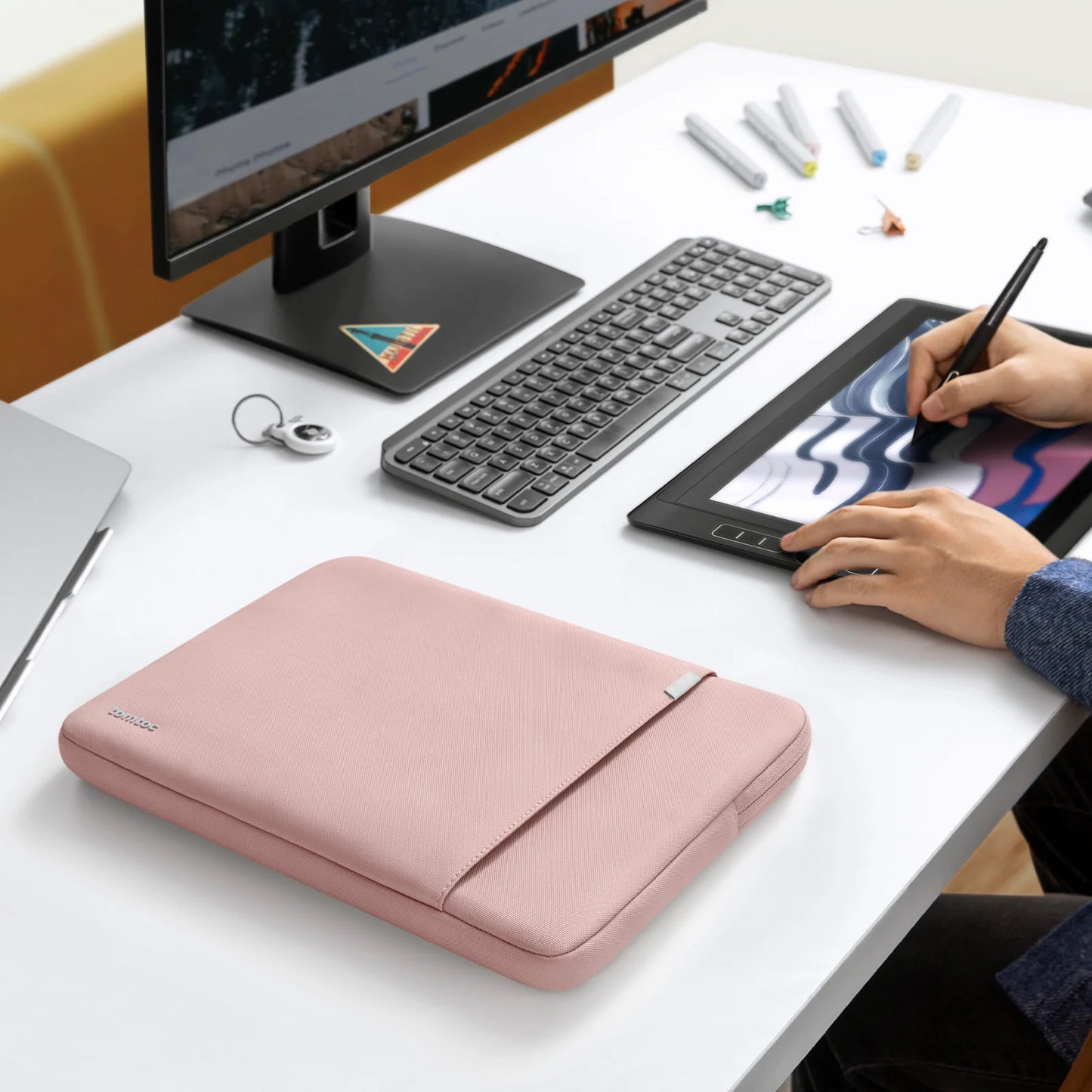 Sleeve Tomtoc Defender-A13 for 13 Inch MacBook Pink