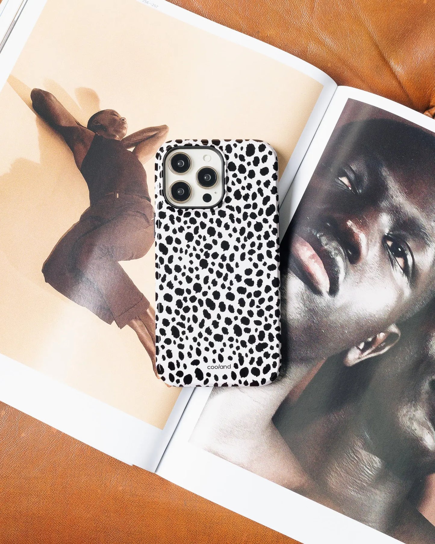 Capa Cooland iPhone 17 Pro Max Lisbon