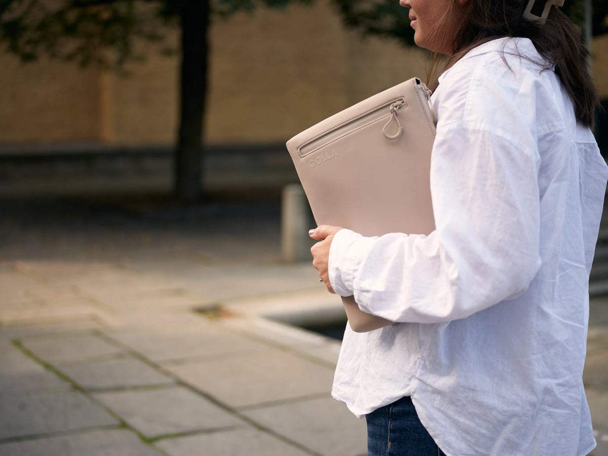 Sleeve Neoprene Golla for 14'' Cream