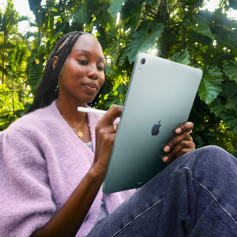 iPad_Air_11-in_M4_Wifi_Purple_PDP_Image_Position_8__en-WW