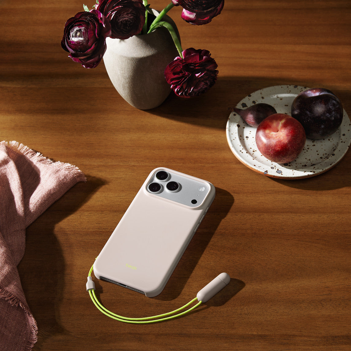 Capa Beats Kickstand iPhone 17 Pro Max Cinza