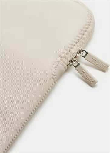Sleeve Trunk 15" MacBook Air Bege