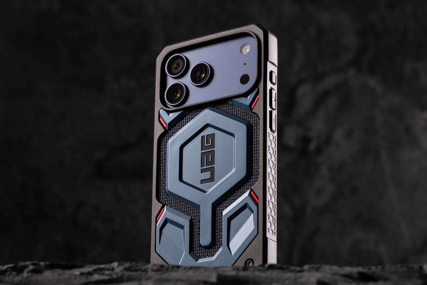 UAG iPhone 17 Pro Max Monarch Pro Kevlar Mallard