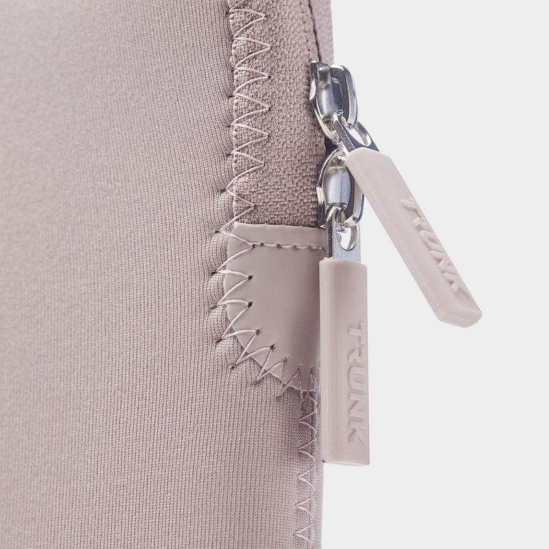 16 Macbook Pro Sleeve (Warm Rose)